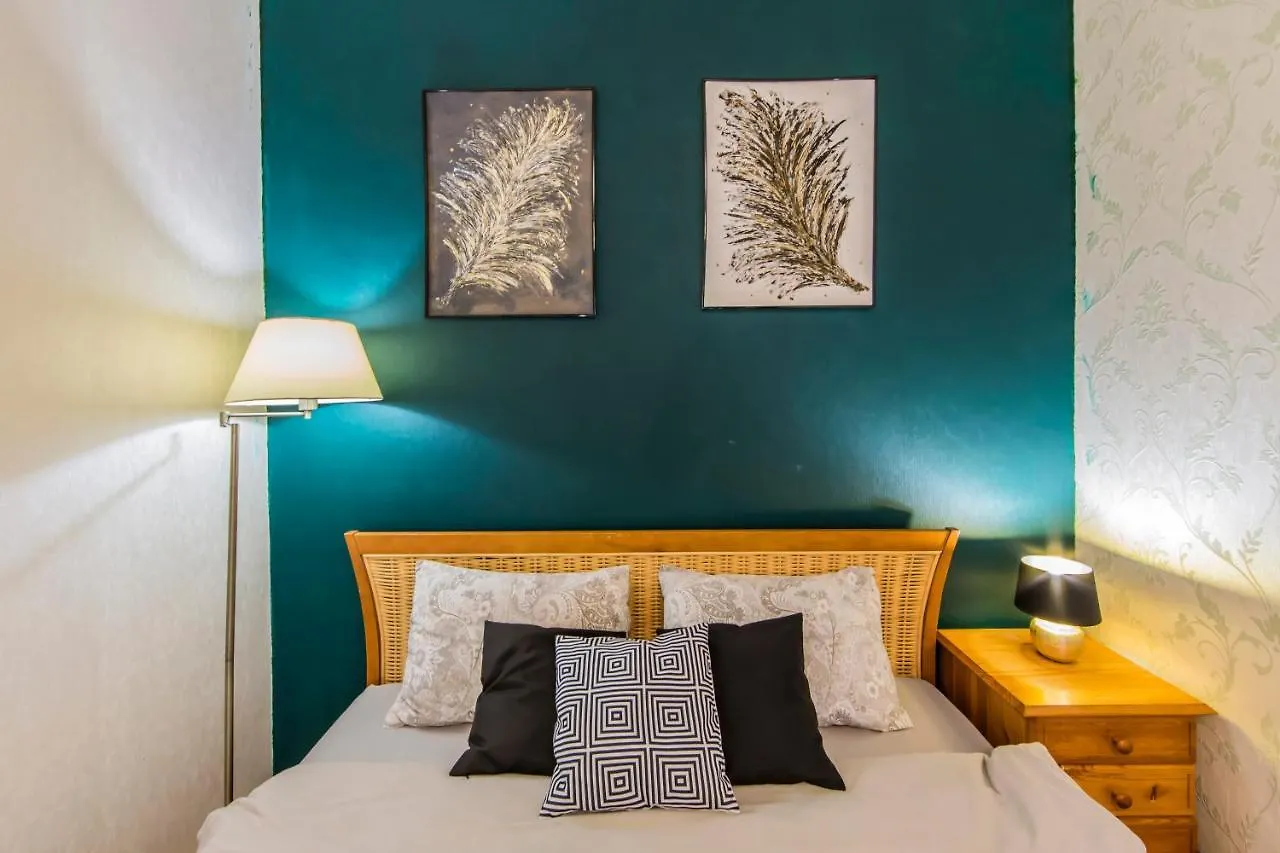 Apartment Затишна Квартира На Майдані Незалежності Kyiv